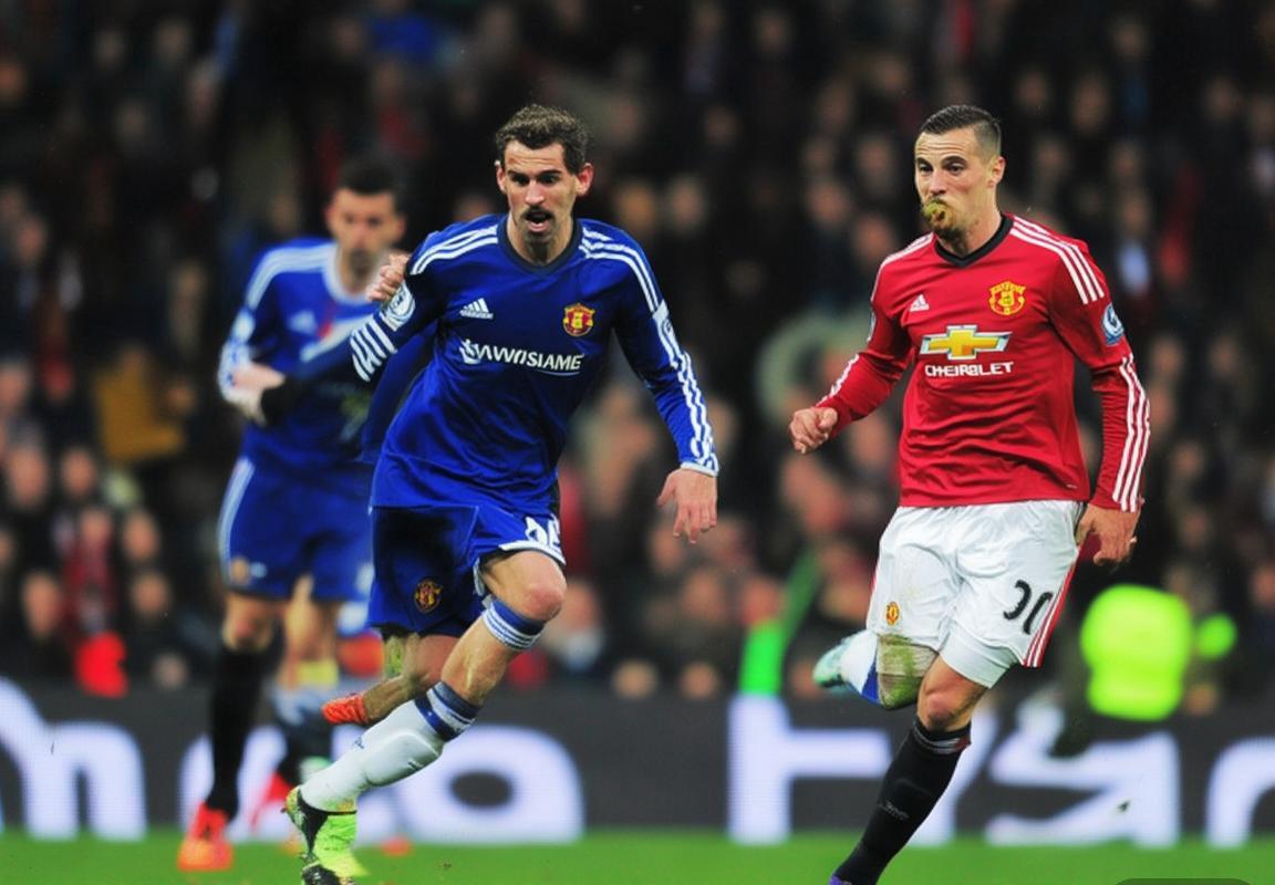 足球竞彩预测：曼联vs切尔西客队不败，巴塞罗那vs本菲卡主胜，让球平/让球负与总进球数2/3球策略解析